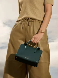 Minimalist Top Handle Bag with Refined Luxury Look